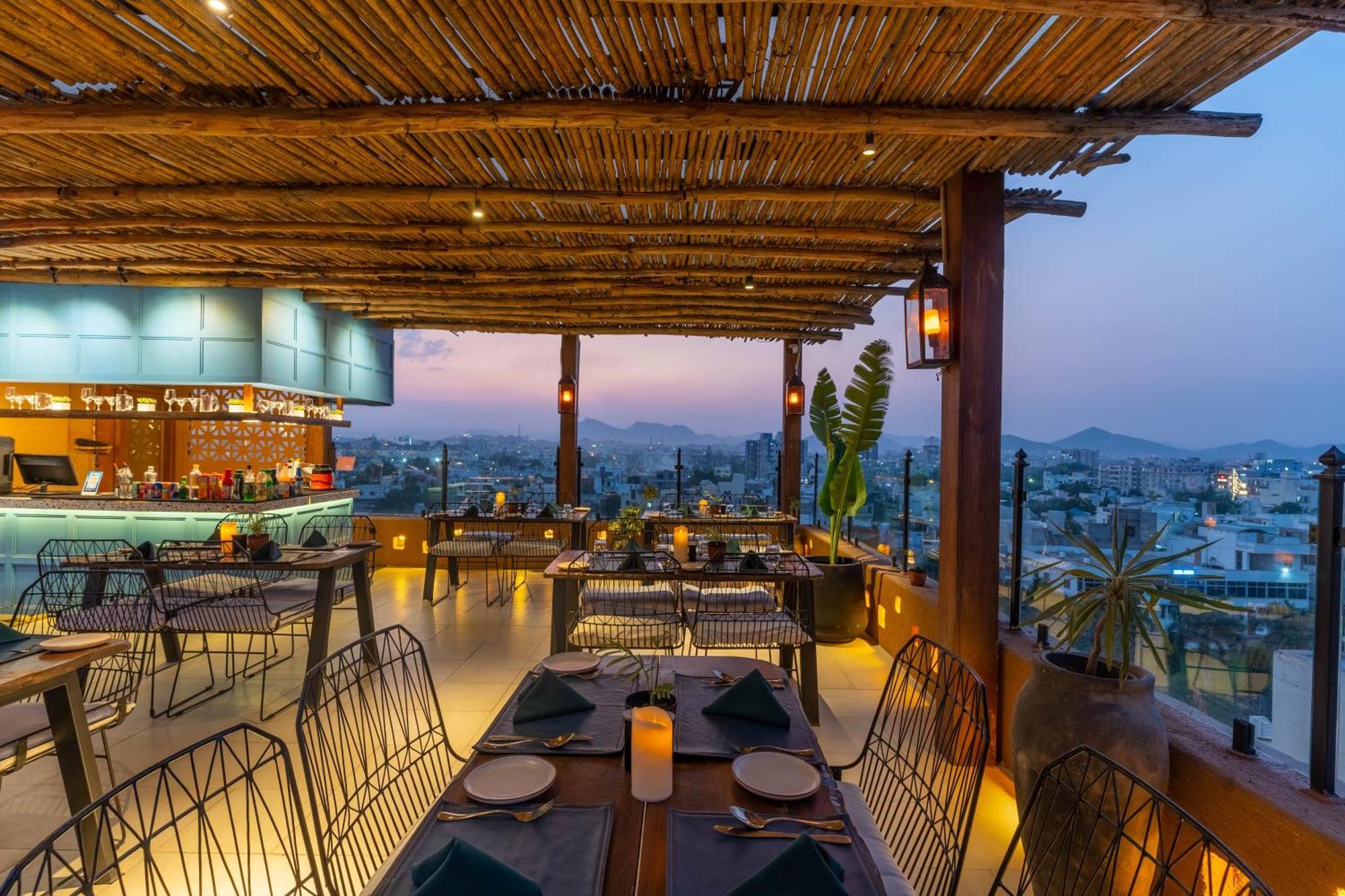 Historia Royal Hotel Udaipur Exterior photo
