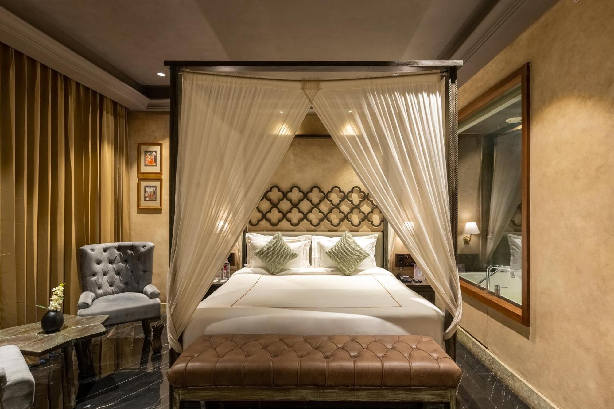 Historia Royal Hotel Udaipur Room photo